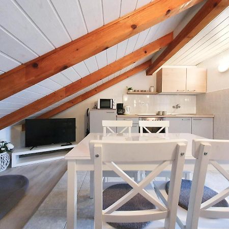 Breathtaking Seaview App Barac On Separated Floor Crikvenica Exterior foto