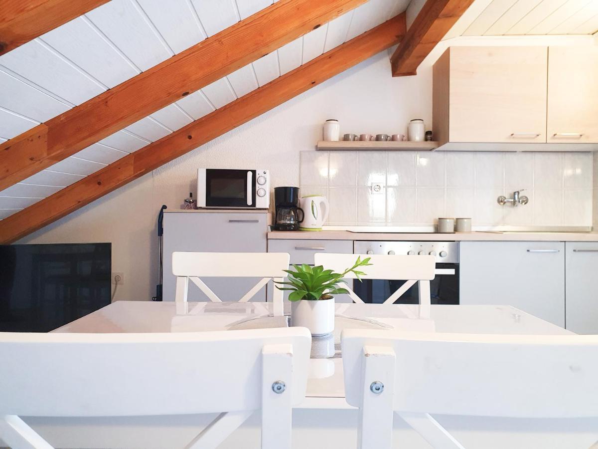 Breathtaking Seaview App Barac On Separated Floor Crikvenica Exterior foto